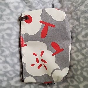 EUC Maika travel pouch -- Sierra prinf